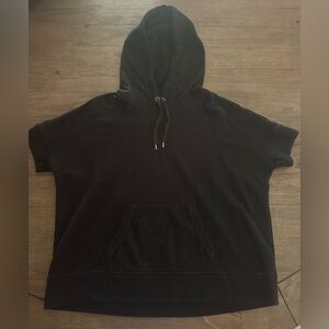 Women’s GAP Cropped Black Hoodie